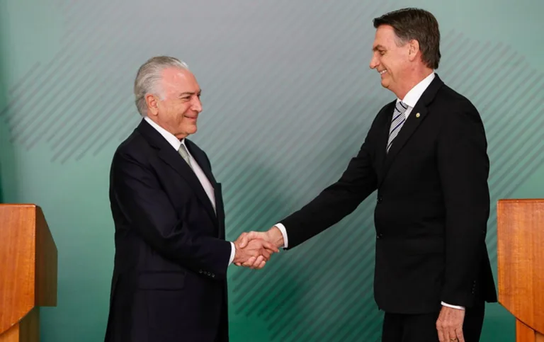 Pesquisa da UnB e IFG destaca cortes no Bolsa Atleta nos governos Temer e Bolsonaro.