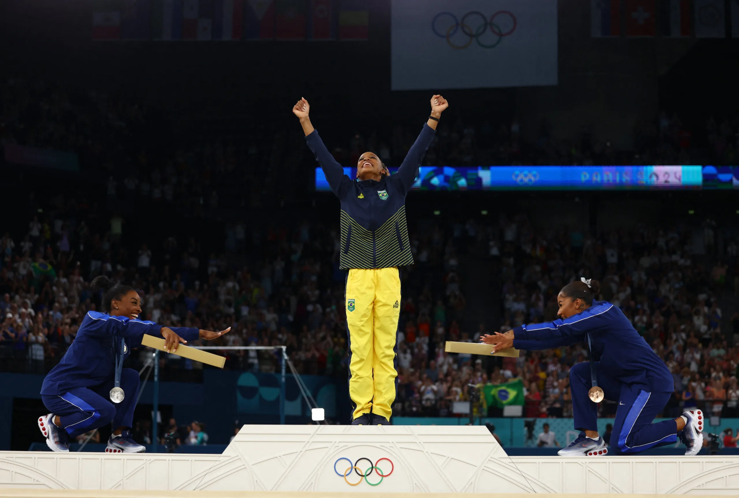 Rebeca Andrade é ouro no solo e se torna a maior atleta olímpica do Brasil | Diário Carioca