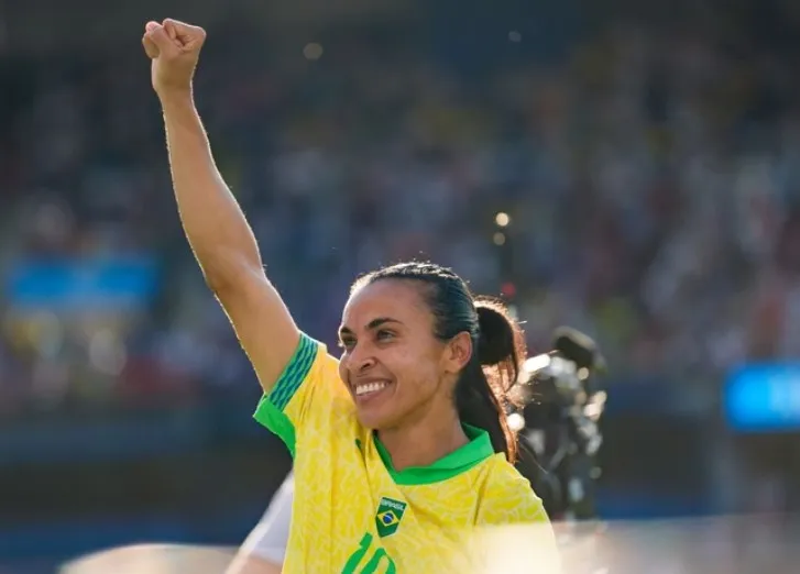 Marta, homenageada com o Dia do Futebol Feminino no Rio de Janeiro, durante sua despedida da seleção brasileira.