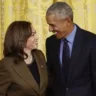 A candidata à Presidência dos EUA Kamala Harris ao lado de Barack Obama – Foto: Reprodução