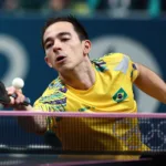 Hugo perde a semifinal no tênis de mesa e irá brigar pelo bronze