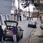 Mulher sofre golpe ao fazer compra em carro que vendia ovos