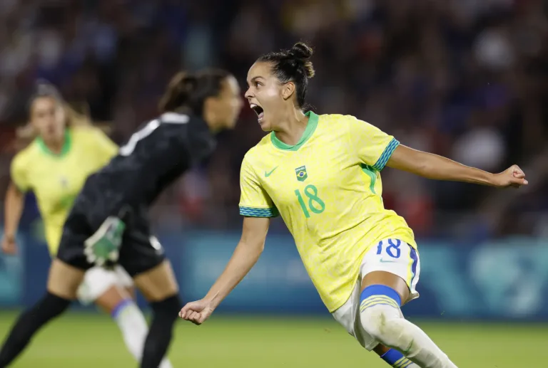 Gabi Portilho marca e Brasil avança à semifinal - Foto: Rafael Ribeiro/CBF