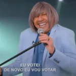 O humorista Tiririca interpreta paródia de Roberto Carlos na campanha de 2022