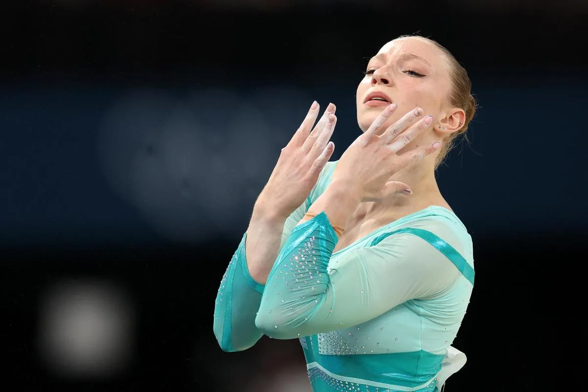 Ginasta romena Ana Barbosu. Foto: Jamie Squire/Getty Images