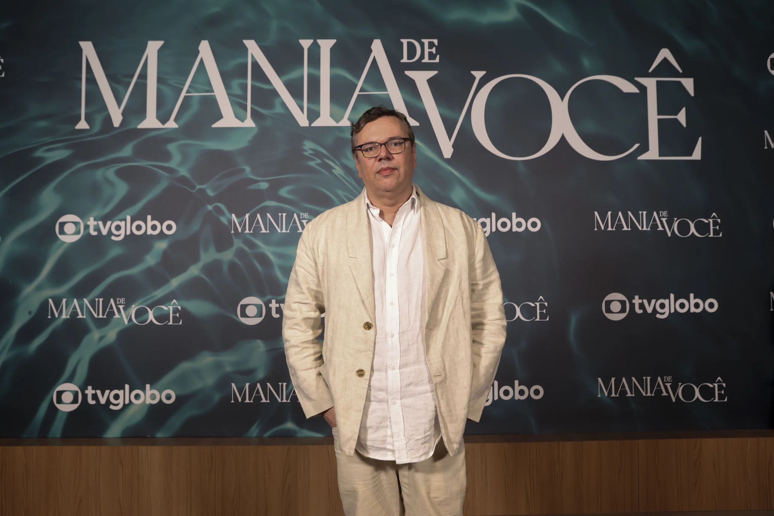 Elenco da novela 'Mania de Você' em festa de lançamento