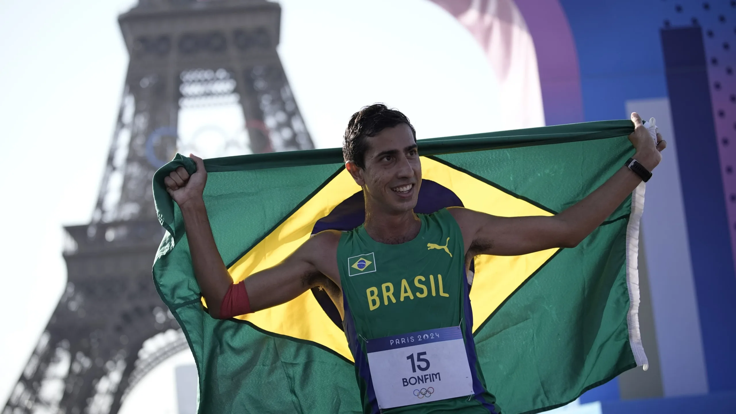 Caio Bonfim ganha medalha de prata na marcha atlética em Paris | Diário Carioca