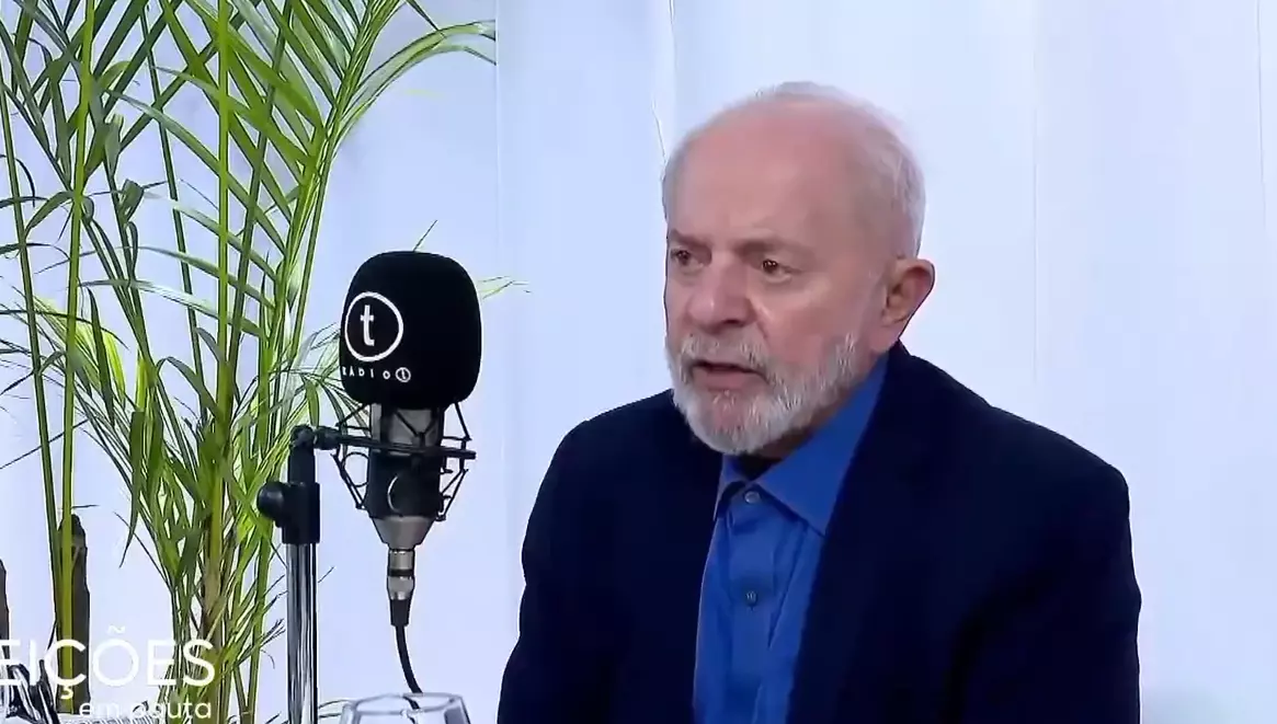 Lula em entrevista à Rádio T. Foto: reprodução