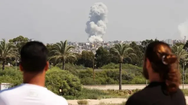 Ataques de Israel no Líbano matam 274 pessoas e deixam mais de mil feridos