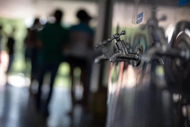 Falta de água tem levado à suspensão das aulas em escola
