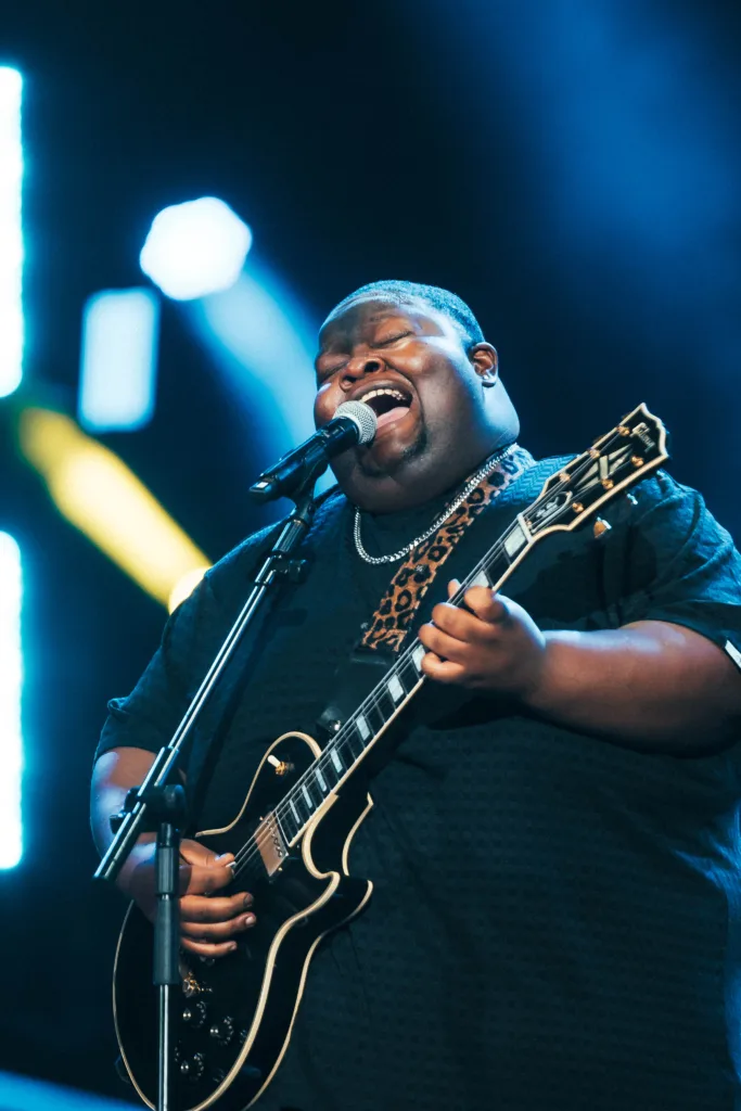  Christone Kingfish Ingram em sua apresentação no Rock in Rio 2024, trazendo blues ao Palco Sunset  - Foto: Gilbs