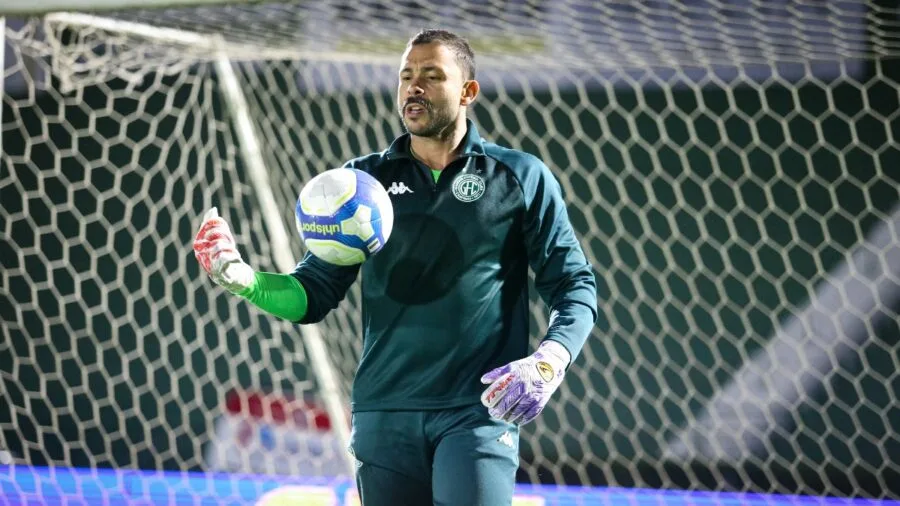 O jogador está emprestado pelo Santos ao Bugre. Foto: Goleiro expulso juiz maconheiro. Foto: Raphael Silvestre / Guarani FC 