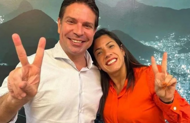 Alexandre Ramagem e Índia Armelau - Foto: Reprodução