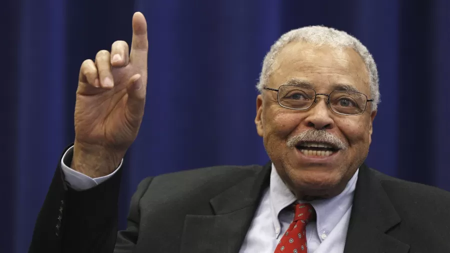 O ator e dublador James Earl Jones. Foto: Lucas Jackson/Reuters