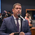 Deputado Leo Vieira divulga áudio polêmico envolvendo o presidente do Instituto Rio Metrópole na Alerj.