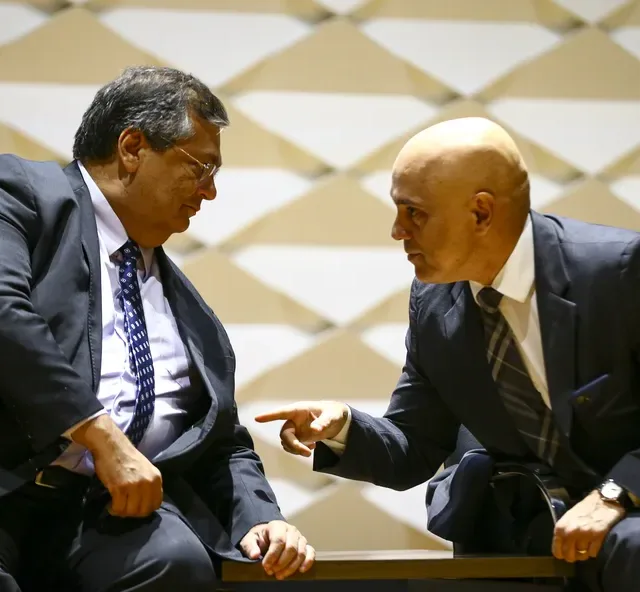 Os ministros Flávio Dino e Alexandre de Moraes. Foto: reprodução