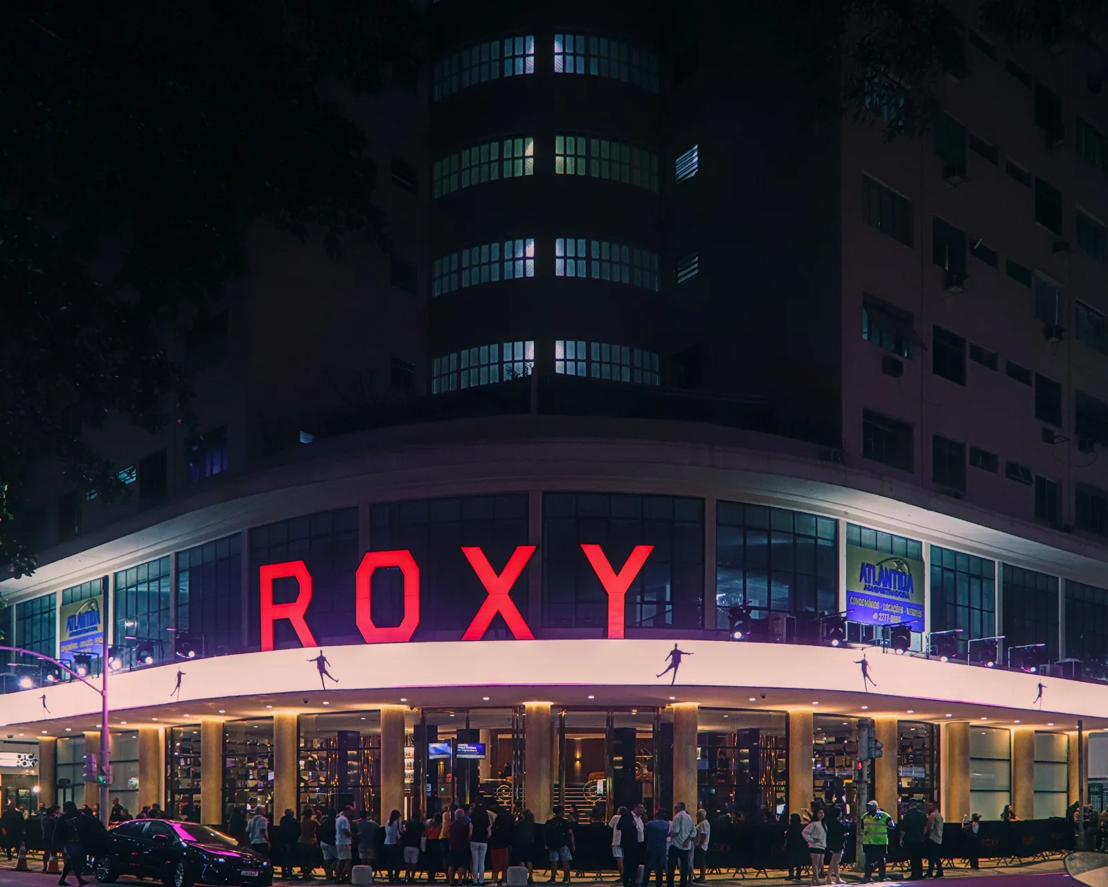 Roxy é reaberto em Copacabana com famosos e autoridades | Diário Carioca