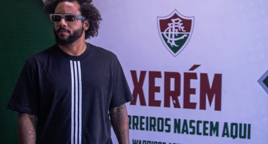 Marcelo encerra contrato com o Fluminense após desentendimento com Mano Menezes.