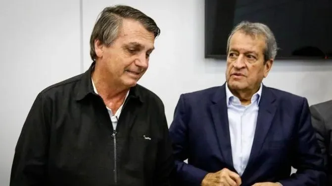 Jair Bolsonaro e o presidente do PL, Valdemar Costa – Foto: Reprodução