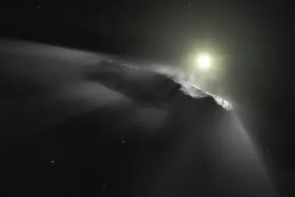 Ilustração de “‘Oumuamua”: objeto descoberto atravessando o Sistema Solar em 2017 foi o primeiro de uma nova categoria. Agora, astrônomos já encontraram dezenas deles, que podem ser chave para melhorar nossa compreensão sobre o Universo. ESA/Hubble, NASA, ESO, M. Kornmesser