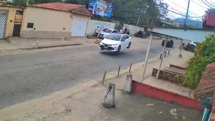 Perseguição policial na Zona Oeste. Foto: Reprodução/X