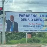 Outdoor em homenagem ao presidente eleito dos EUA, Donald Trump, instalado em Goiânia. Foto: reprodução