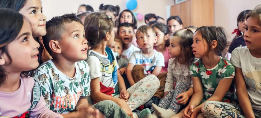 © Unicef A guerra foi devastadora para as crianças da Ucrânia e para as suas famílias.