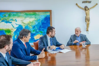 Presidente Lula durante reunião com o governador do Rio de Janeiro, Cláudio Castro, no Palácio do Planalto - Foto: Ricardo Stuckert/PR