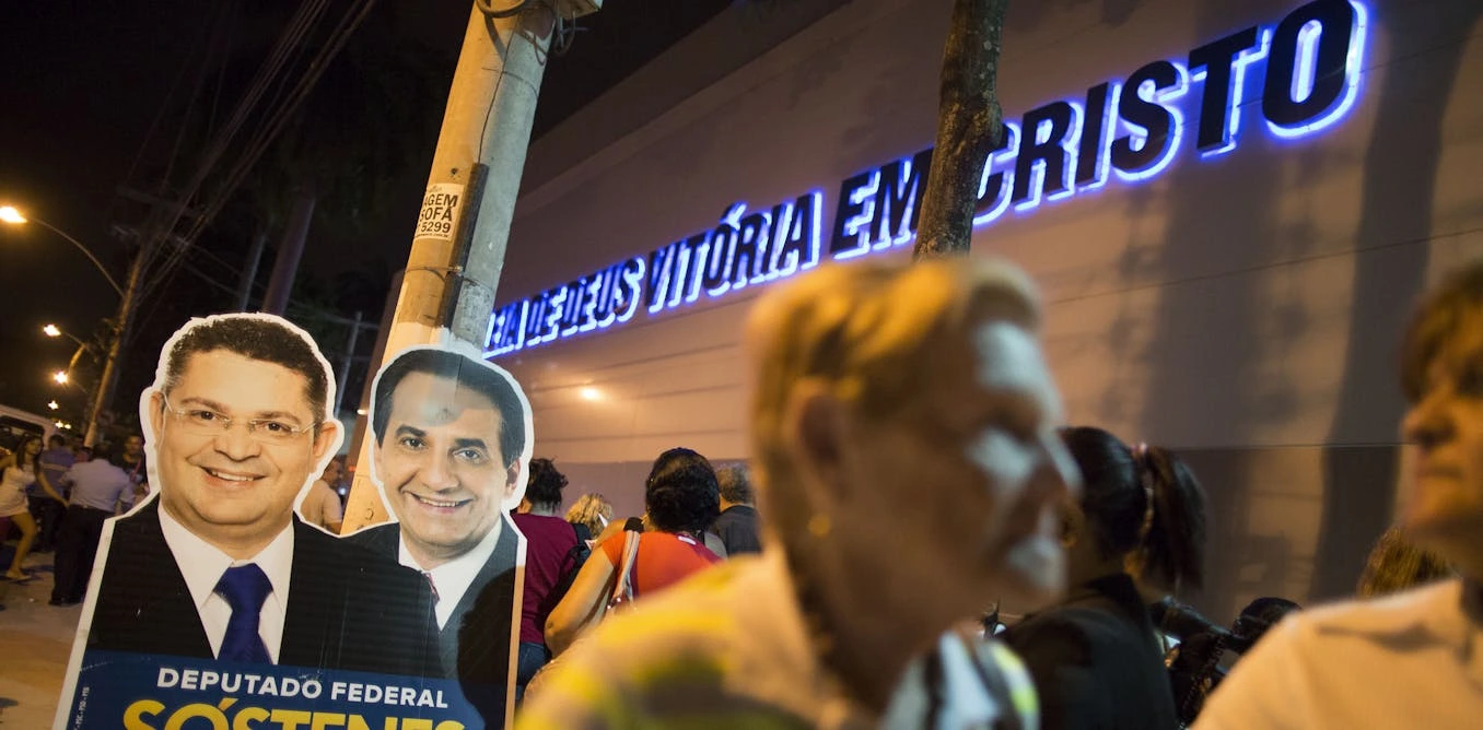 Da força absoluta dos tempos coloniais ao poder neopentecostal da atualidade, passando pela defesa progressista da ordem social dos anos 80, religiões sempre exerceram influência capital no jogo político do Brasil. AP Photo/Leo Correa